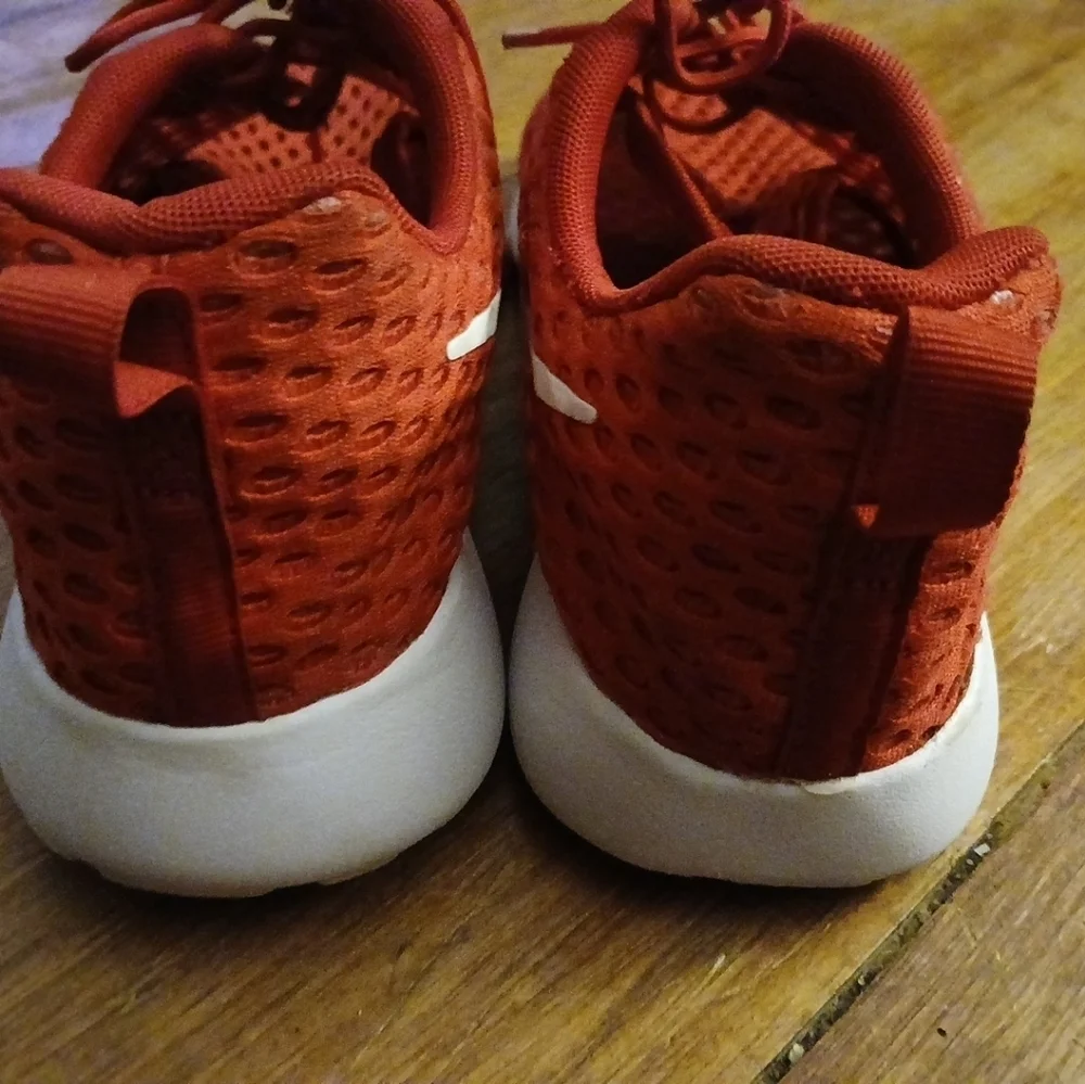 Nike Shoes Youth Size 6.5Y Running Sneakers 705485-601 Red Mesh Low Top